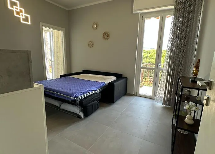 Casa Deodato * 迪亚诺马里纳